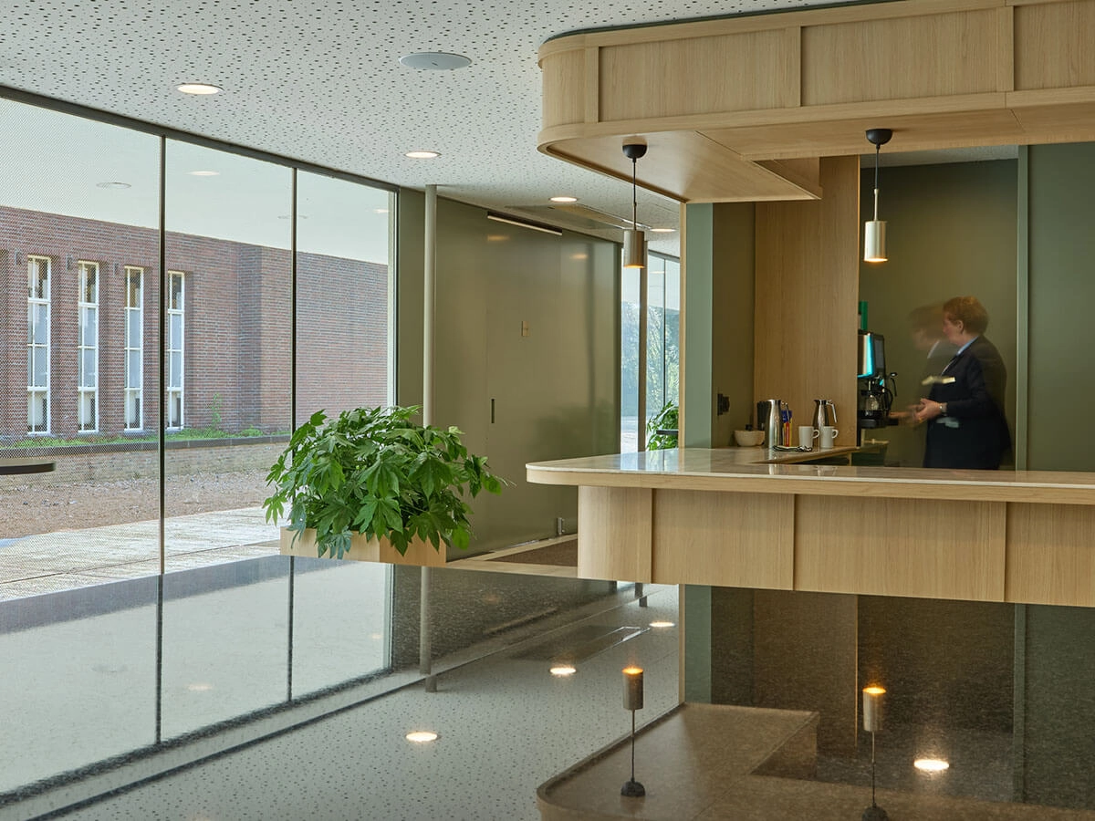 Begraafplaats Zorgvlied – Herinrichting het Paviljoen 11 Begraafplaats Zorgvlied - Herinrichting het Paviljoen 11