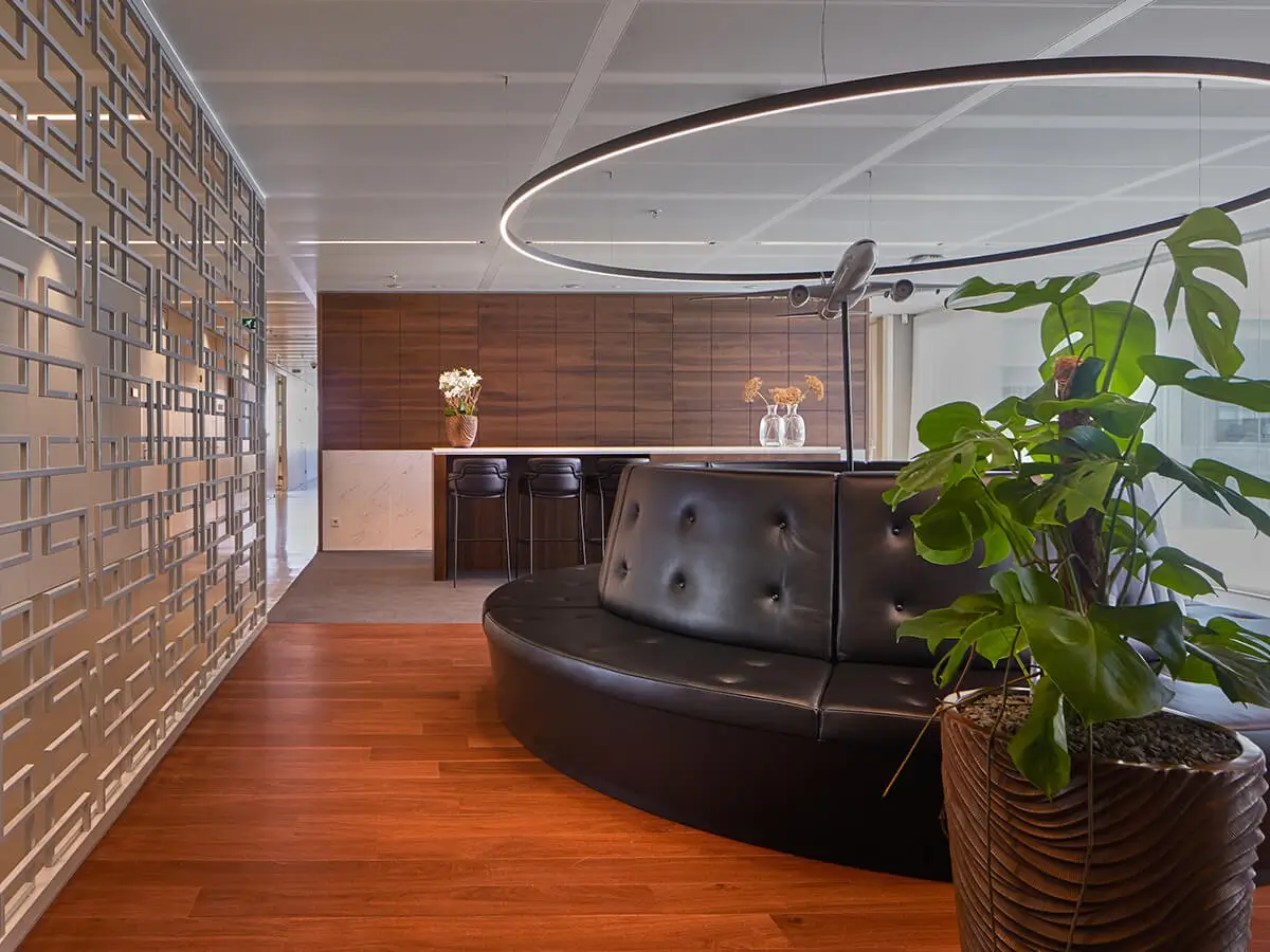 Executive Wing – Ontwerp en realisatie executive wing 11 Executive Wing - Ontwerp en realisatie executive wing 11