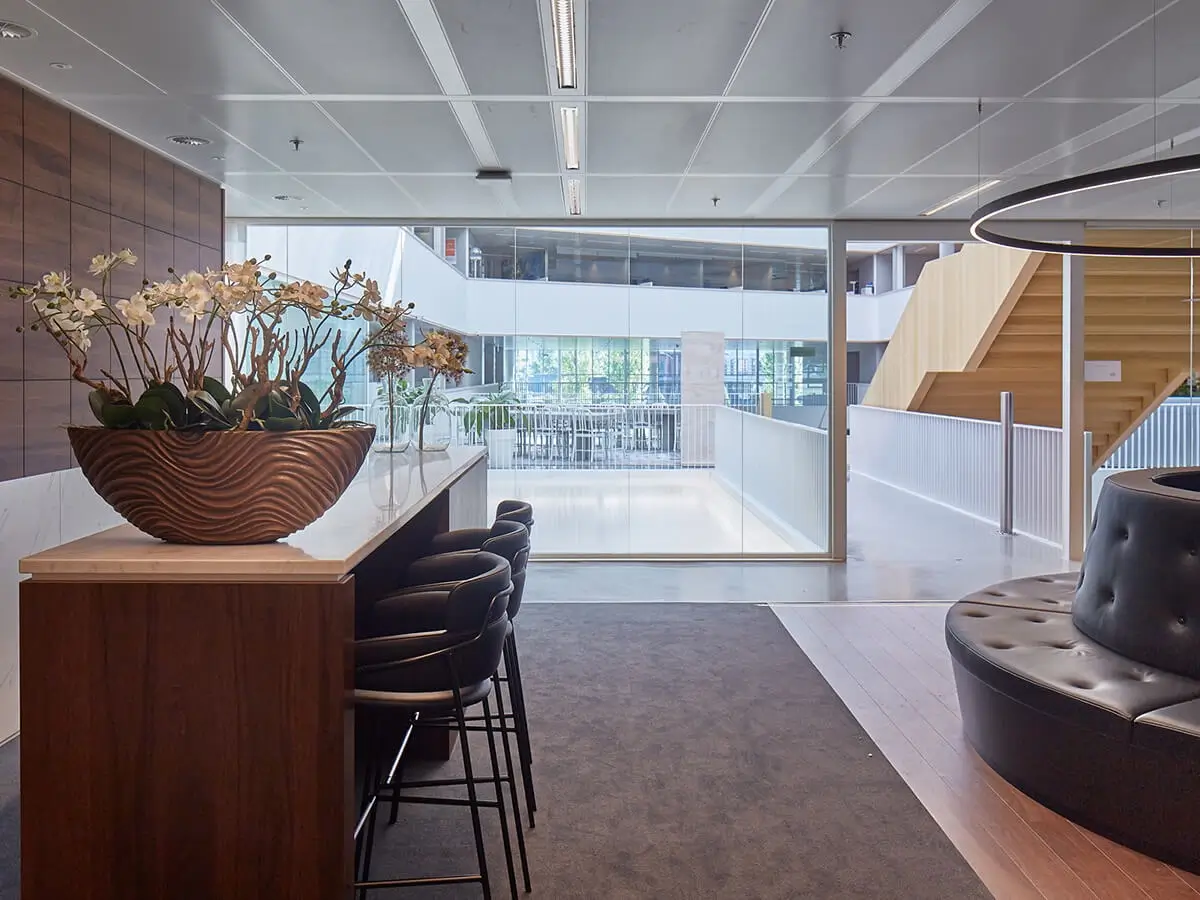 Executive Wing – Ontwerp en realisatie executive wing 6 Executive Wing - Ontwerp en realisatie executive wing 6